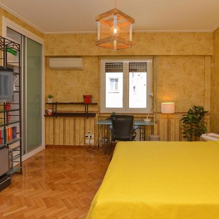 Athens Stylish Studio In Front Of Syntagma Metro Stop For 2 Eksteriør billede