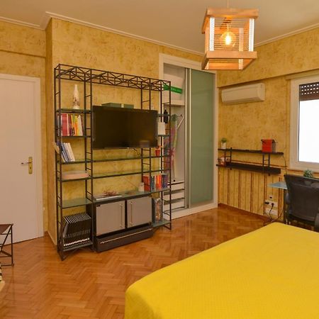 Athens Stylish Studio In Front Of Syntagma Metro Stop For 2 Eksteriør billede