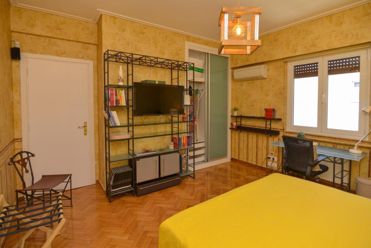 Athens Stylish Studio In Front Of Syntagma Metro Stop For 2 Eksteriør billede